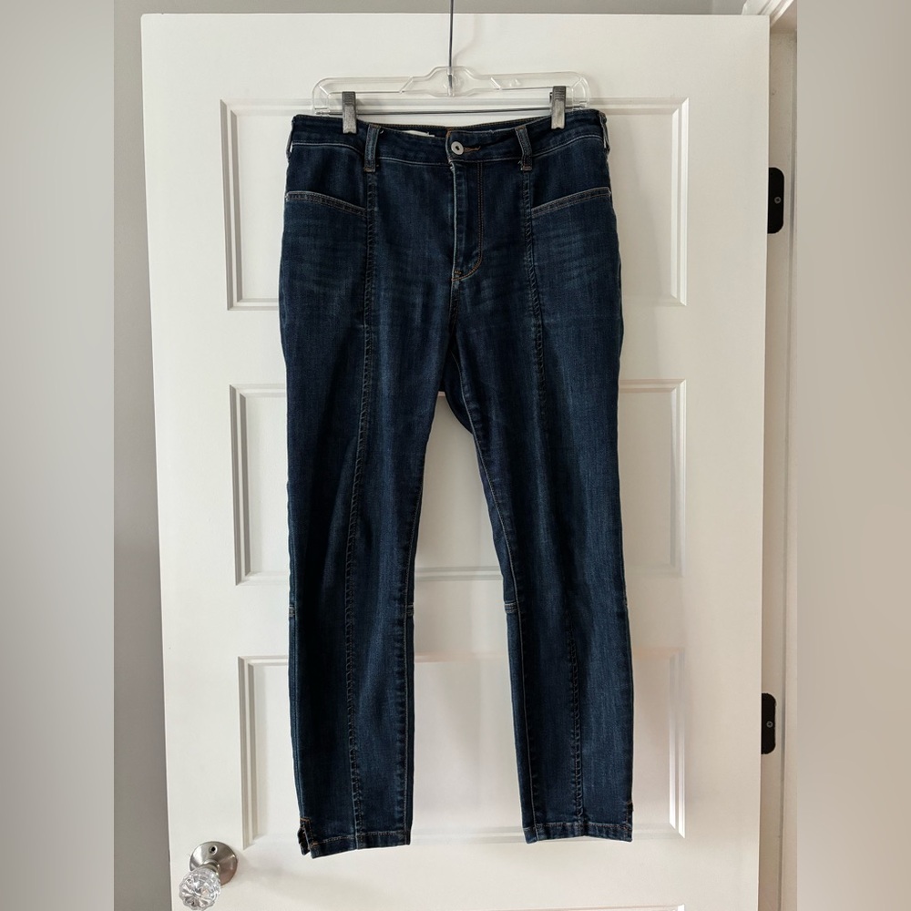 Pilcro and the Letterpress Skinny Jeans